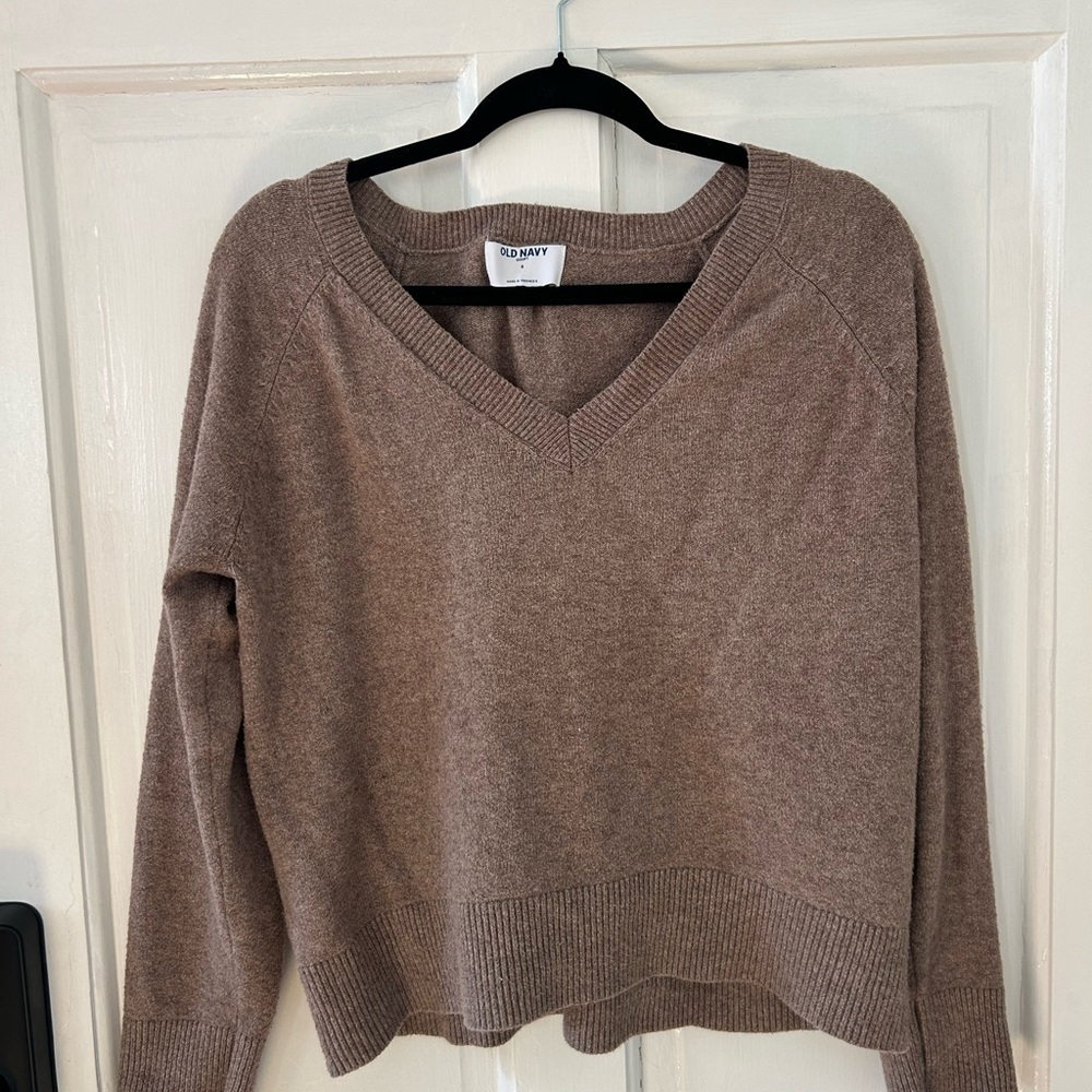 Old Navy Women's V-Neck Sweater - Taupe